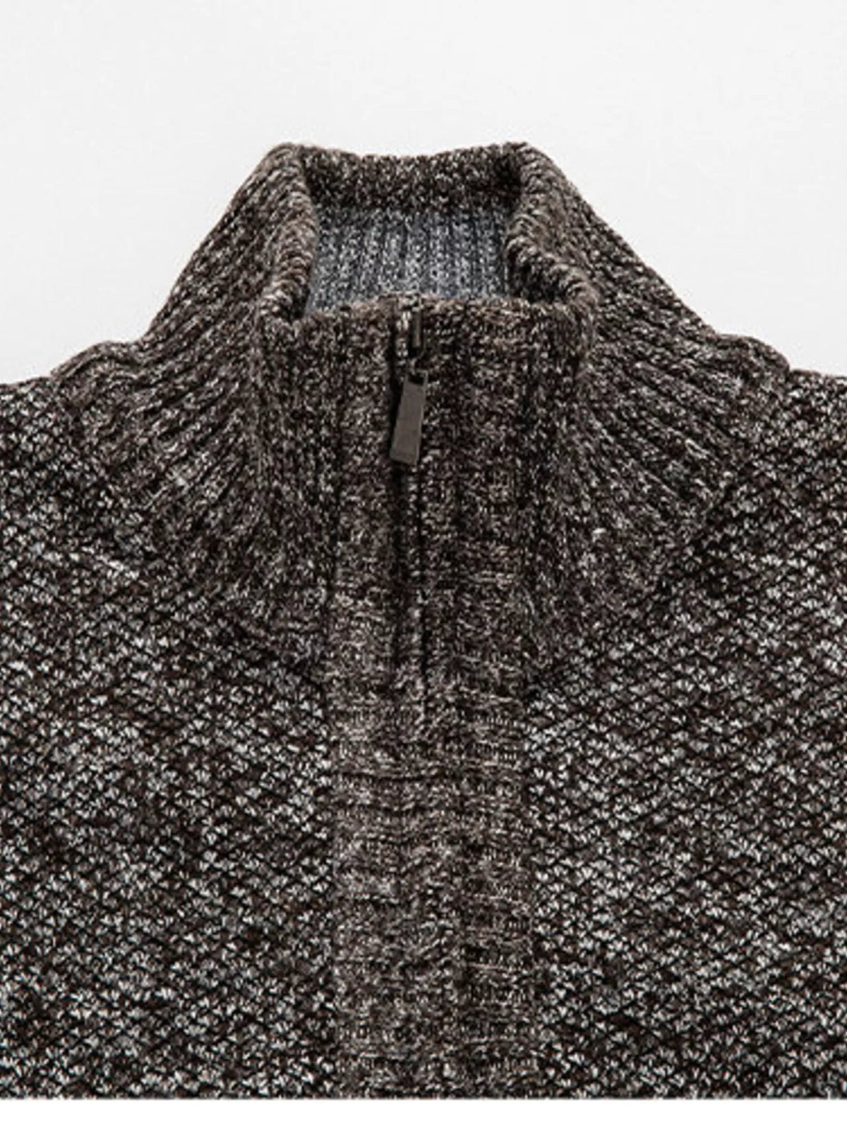 Men's plus size half zip sweater fabric detail