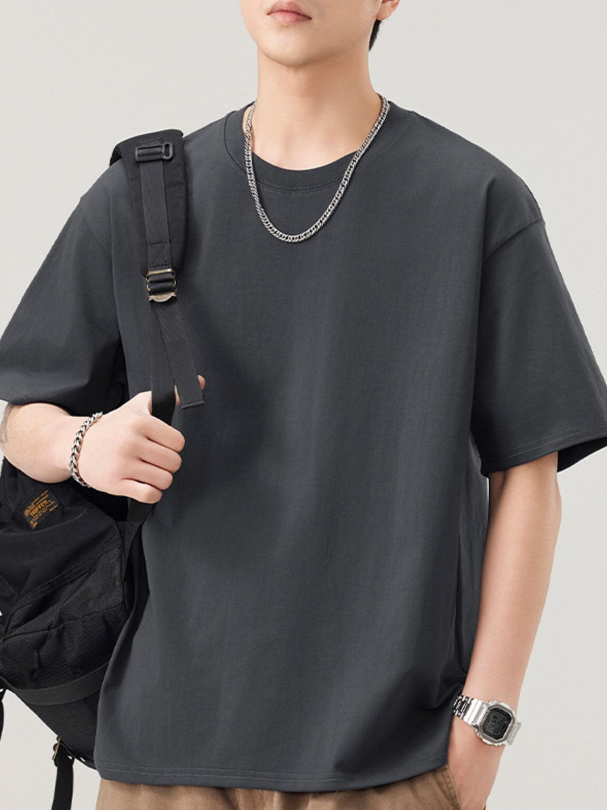 Men's plus size loose t-shirt loose silhouette