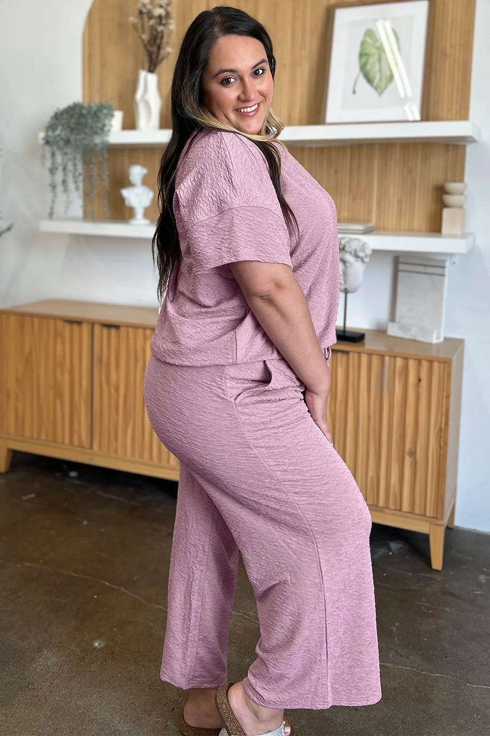 Textured short sleeve top and pants set matching outfit