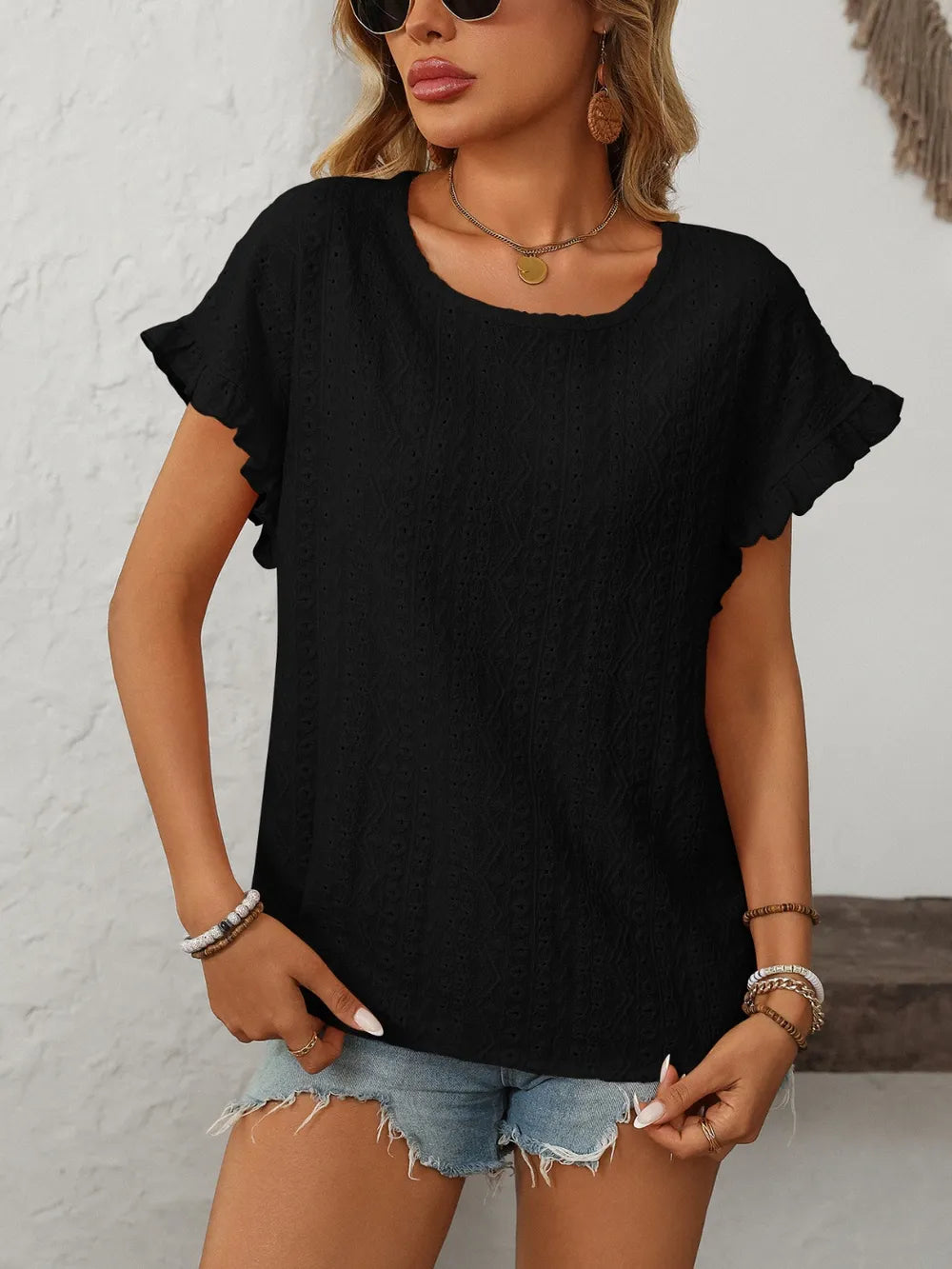 Eyelet short sleeve top textured detail