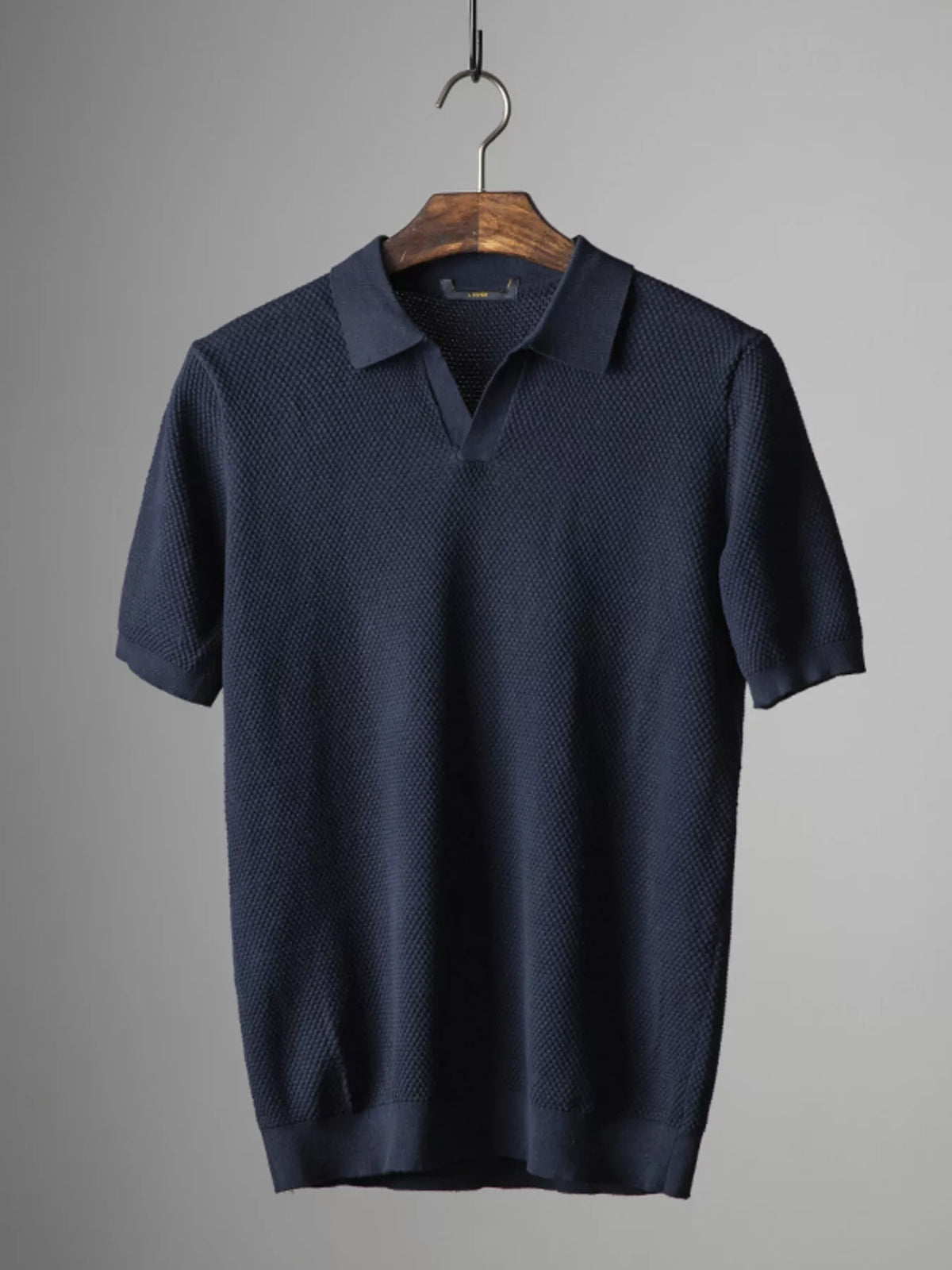 Men's plus size textured knit polo collar detail