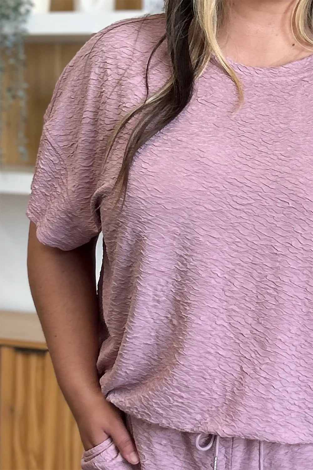 Textured short sleeve top and pants set casual style