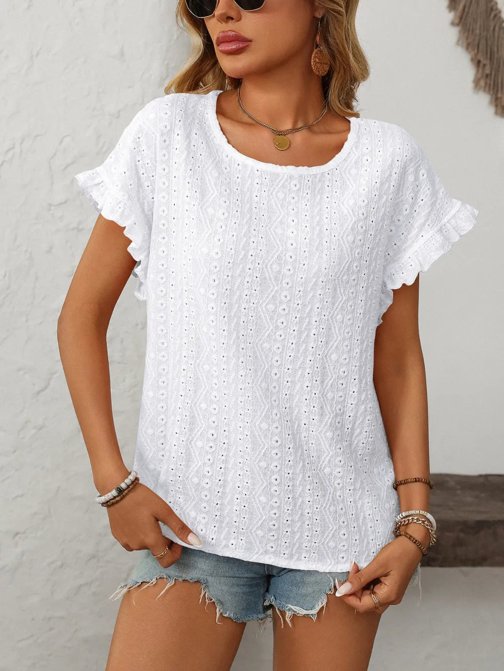 Eyelet short sleeve top summer outfit