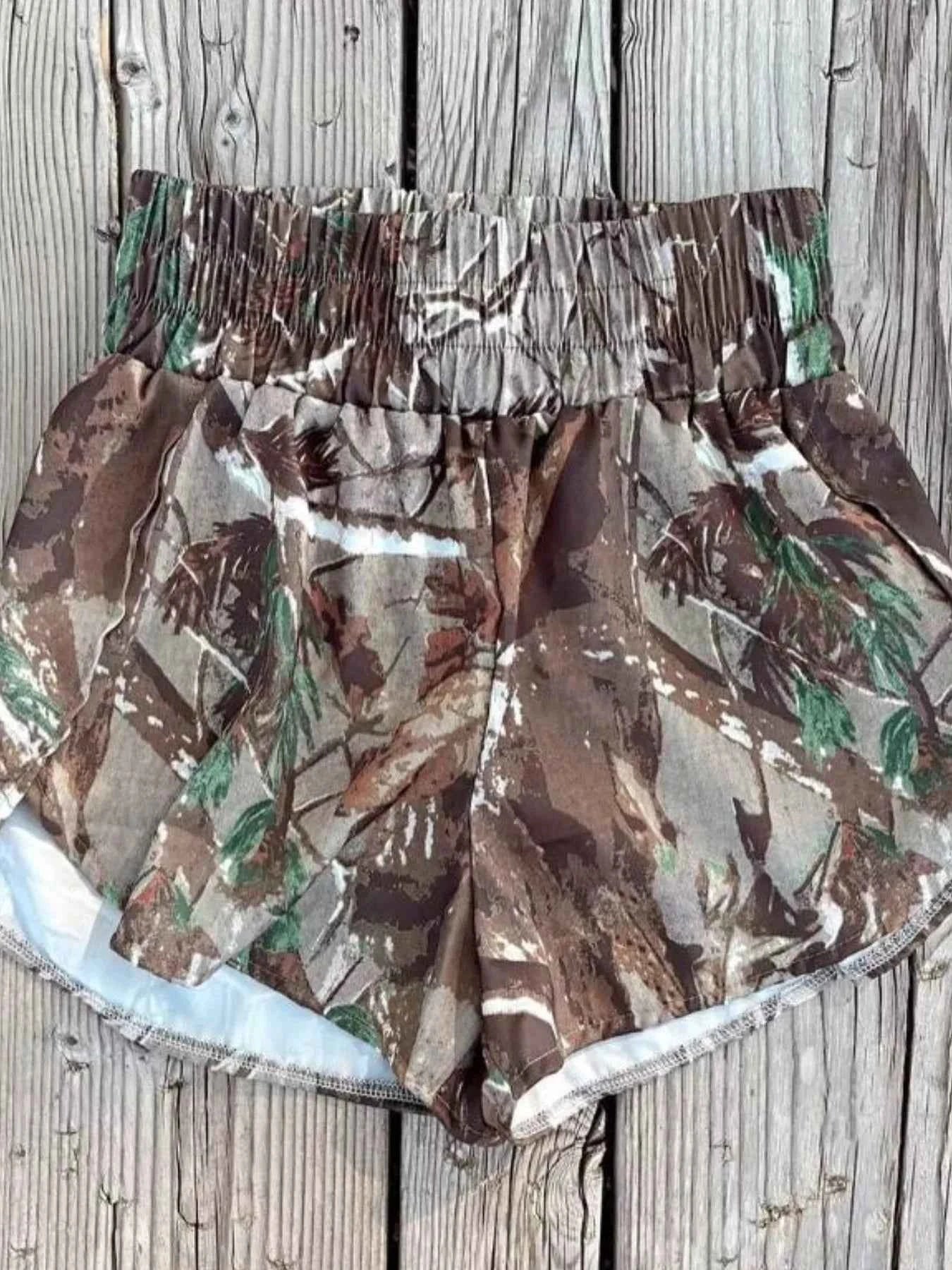 ELC Atelier Modern Camo Print Elastic Waist Shorts — Prestige Edit - ELC Fashion