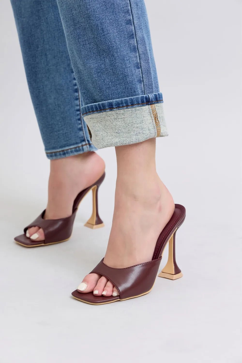 ELC Atelier Refined Judy Blue Inclusive Fit Run Vintage Wash Therma — Prestige Edit - ELC Fashion