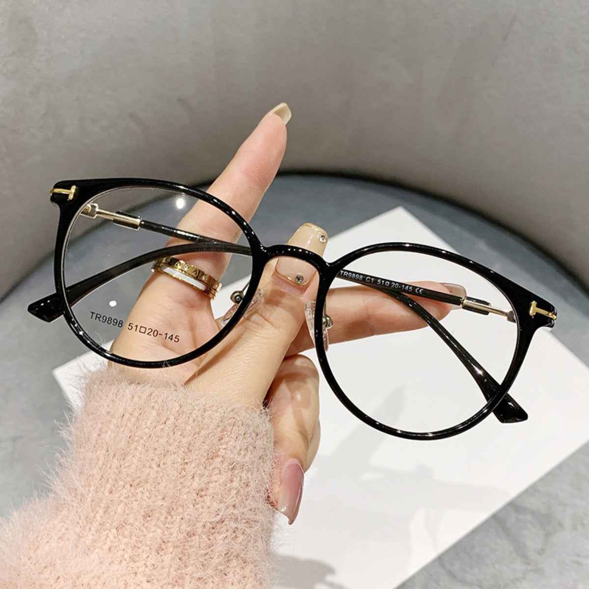 Lightweight UV Protection Glasses - ELC Fashion